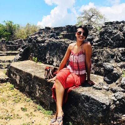 🇹🇿🏳️🌈🤓👩🏽🏫🤼🏽♀️🧘🏽♀️📚🌱👊🏼 she/her • politics history education and on saturday nights, mma • Pisces sun Scorpio moon Virgo rising •