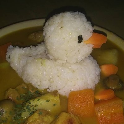 motmorfol's profile picture. Main: @metmarfil | 🔞, art rts, multifandom, social justice druid y uno que otro rant político en español