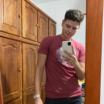 _JoaquinVarela_'s profile picture. 