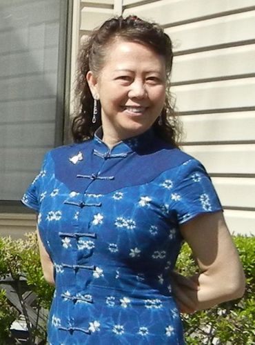 生在党国红旗下，长在中国大陆苦难里。有父母兄弟疼爱，到也很幸福快乐！上过山下过乡，见证文革混乱，看到天安门屠杀。2008年7月4日写博客，虽无数次被党国封杀，但“我是秋云”网络己永生。如今学推，只是想借力给力！