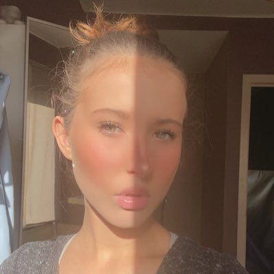 MeganckVictoria's profile picture. on ne peut plus cassé un cœur briser