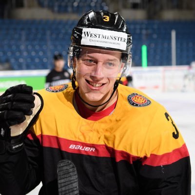 hockey player, official account