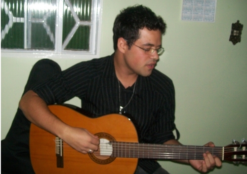 Não se engane com meu sorriso, ele é só a mascara da minha maldade...