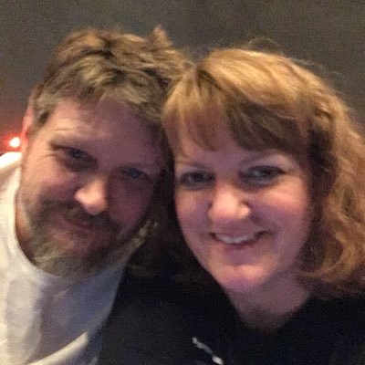 Wife, Mom, Animal Lover, Dateline/Keith Morrison junkie, Bon Jovi Fanatic! #OPLive VGK Fan, Baba Booey! Peace & Love! #ChildlessCatLadiesForHarris 💙
