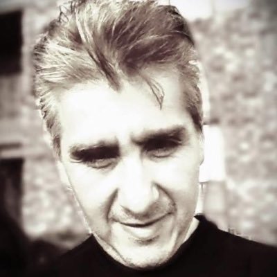 JavierUriel's profile picture. Bussines man.