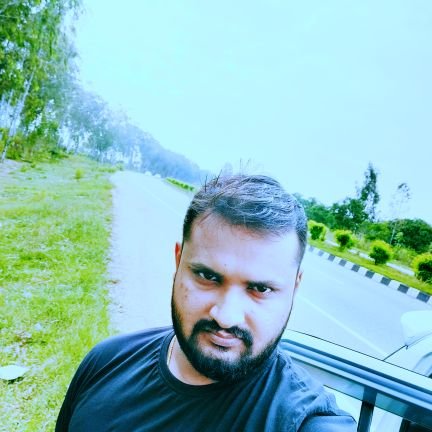 vinaybhatt6's profile picture. 