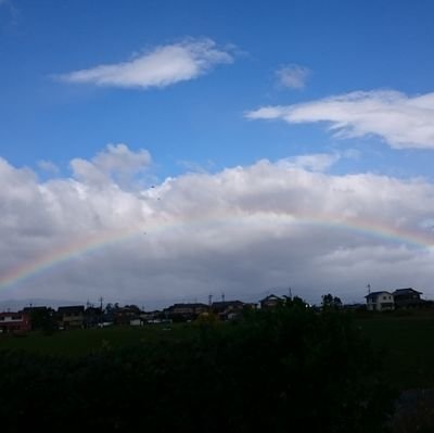 三浦春馬さんの想いが未来に輝き続けますように!!
類稀な才とたゆまぬ鍛錬でプロフェッショナルな仕事の完成を常に希求し、博愛の人としての生き方を貫く彼を、生涯リスペクトしていきます🌸🐎
綺麗なもの✨可愛いもの🎀心の琴線にふれるもの💫に目がありません🍀