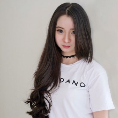 Angelajenifer's profile picture. I'm fine with ma crazyyyyyy .. wakka waka e'ek~ dubs dubs cessssss tralalalalaaaaaaaaa