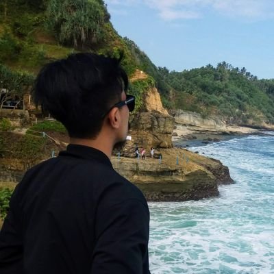 Leafspring8's profile picture. semua akan lost contact pada waktunya