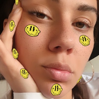 stylici's profile picture. 