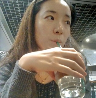 止流...멈춤과 도약사이  박경리의 '토지'같은 한국 정서의 문학을 사랑합니다.  지식은 얕고 넓게..  No pains, no gains.   이것 또한 지나가리라.