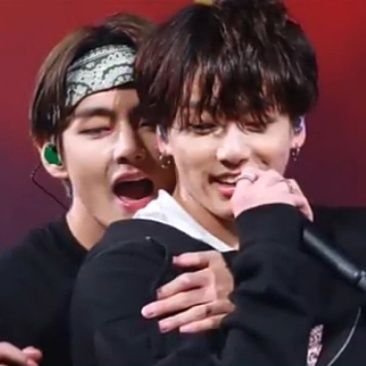 ilovetaekook17's profile picture. bangtan army
