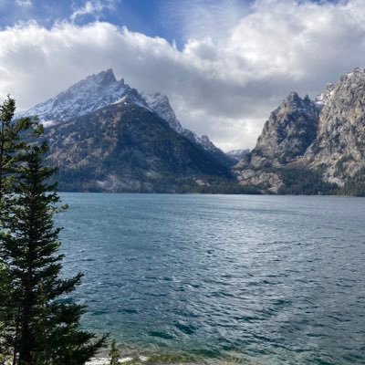 spogan0519's profile picture. 