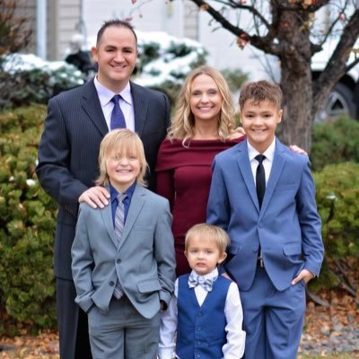 BBuzick021's profile picture. Clinical Psychotherapist, Motivational Speaker, and Veteran of the U.S. Army. Lets go Mets, Vikes, Wolves, Wild, and SIOUX!!