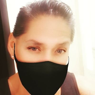 I'm fine outgoing I love working out I love sex I love camping And martial arts