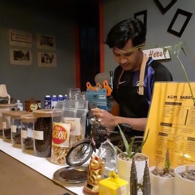 Sulakso34975761's profile picture. vollyball