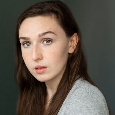 LIPA Actor 2018-2021.
Shropshire-born country bumpkin.
She/Her 🌻.
https://t.co/agfBL7dUaa