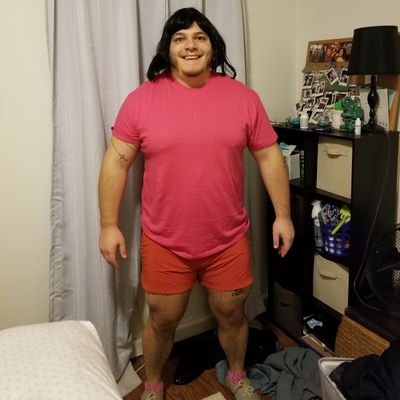 Cortland '15 (I think?)

I dabble with rugby.

Twitter helps me vent about stuff that doesnt really matter.