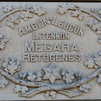 FD57490009's profile picture. 2020 Oct , Sólo queda Vox. 
Feb Marz 2022 Ya no queda nadie. 
Informense; contrasten info y vivan constitucionalx conforme sus principios , valores y sueños.