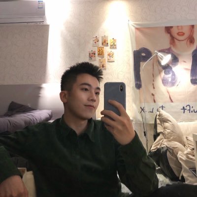 wuid13's profile picture. 你与春风皆过客，我携秋水揽星河。