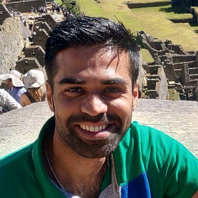 weezkwear's profile picture. I love mocking your tweets, don't take it seriously!