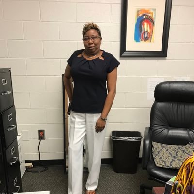 ByrdDechantal's profile picture. 