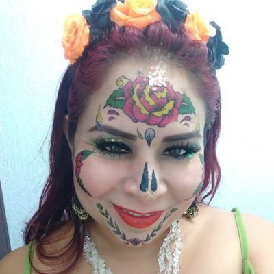 PsicFatimaG's profile picture. 🧠 Psychologist.  I love culture, trips, languages and everything about health in body and soul. Amo la vida y la luz del sol! ;)