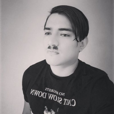 Ed_Lavin's profile picture. Mostro ❤️ Re 🖤 Poeta ❤️