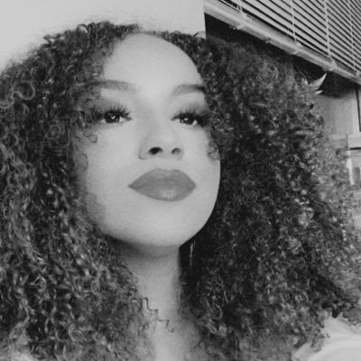 legendarylizz's profile picture. Exodus 14:14