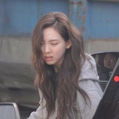 #유현: wow ur so rough
~ let's be friends cutie (◕‿◕✿)|| Edits || Shy af🧍🏼😶