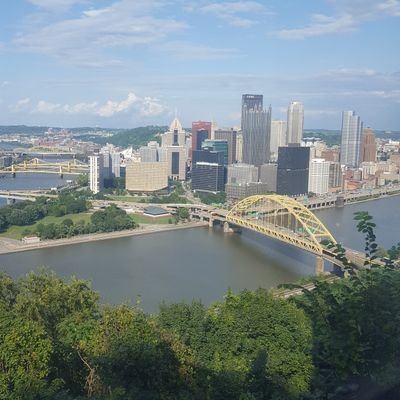 Proud Mom & Grandma, proud Liberal, artist, lifelong Pittsburgher