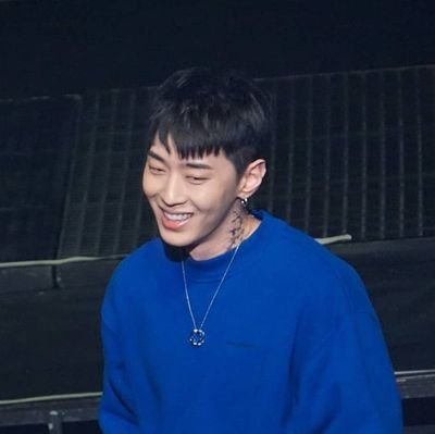 your daily dose of *whisper* gray