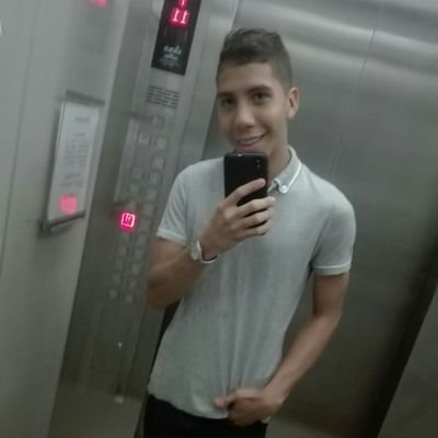 soycarloscueva's profile picture. disfruto la vida al maximo⚡