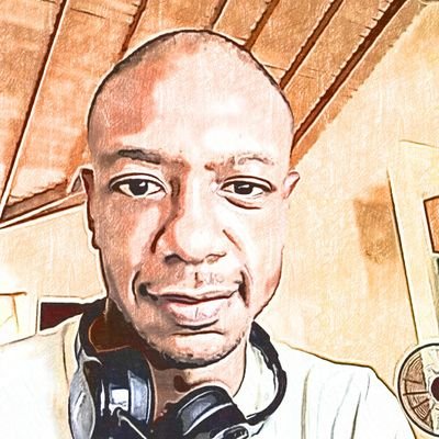 robiebc's profile picture. Leave Luck to the Heavens...