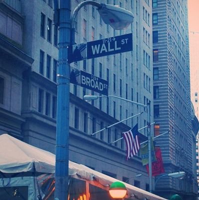 Ayn8u62Tj1BaEEO's profile picture. 大手証券リテール→準大手証券IBD→？？？