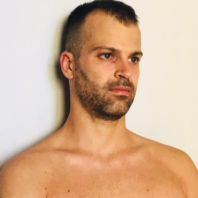Fan account of the number one ITALIAN Master Aaron BJJ @TheItalianboss1 DAL VIVO. ETERO. CASHMASTER. REAL