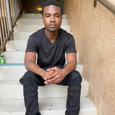 I'm Gone Get Mines Off The Muscle ... ‘Loyalty over Royalty Soulja Repping’
