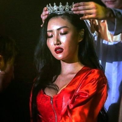 26 . ♡ Aphrodite's Child. ♡ .。.:*・゜゚・* —Counsuler of cabin 10. — ❝Is it just me or fabulous is trying so hard to be me? ❞ #FallenOlympusS