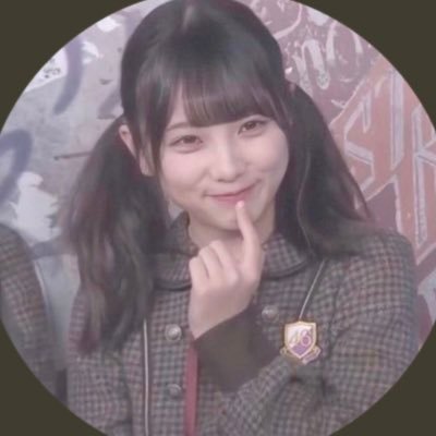 KARU_0106's profile picture. イエベ春 大学生🧸坂道ヲタク❤︎ 乃木坂46 欅坂46 日向坂46メンバーが愛用するコスメを紹介してます💃 白石麻衣/伊藤万理華/小林由依/高本彩花/佐々木美玲☺︎ ↓下のリンクにまとめてます↓