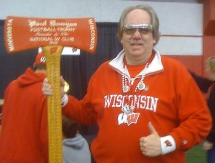 Badgerbill's profile picture. I'm a conservative, catholic, Graphic (Production) Artist looking for work right now. I enjoy sports, classic rock, jazz, cigars and enjoy being around people.