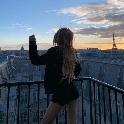 𝔶𝔲𝔷𝔲 Profile