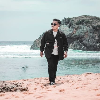 andyhoho34's profile picture. 