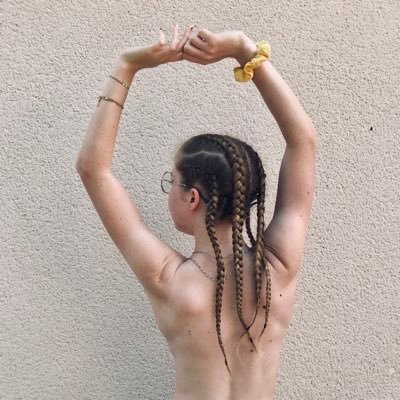 LeeaMthf's profile picture. L’ouverture d’esprit n’est pas une fracture du crâne 🕊