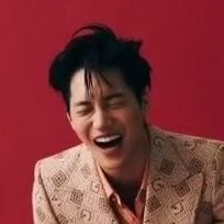 lost_lightwind's profile picture. 세종.백종.슈종.경종.준종 당모종른
🐻종인이는 좌회전도 하면 안된다⌚
종른말고 먹을수가 없어....소화안됨.....