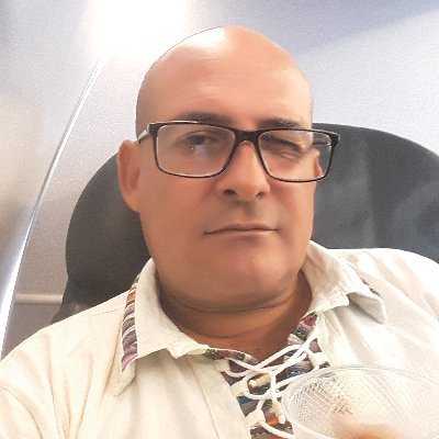 Periodista, comunicador y educador popular cubano.