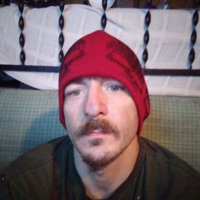 KevinLavalley15's profile picture. I'm 5 6 trying to be more responsible love myself