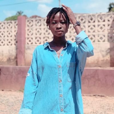 eefya__'s profile picture. 