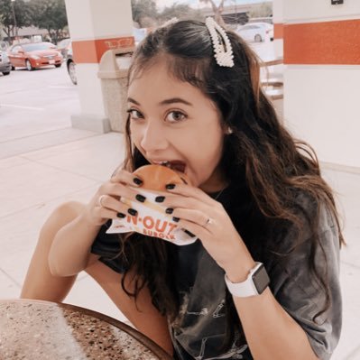 daisypexez's profile picture. 