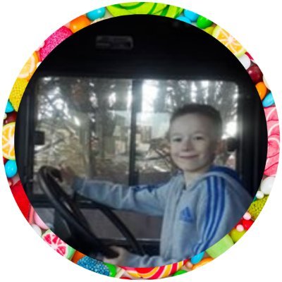 🏆 Tribute Page : 🅺🅰🆈🅳🅴🅽 Is Only 10 Years Old And A Founder Of His Very Own Online Treats Shop. Please Click 👇 The Link In The Bio To Visit His Shop 👇