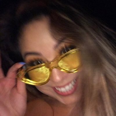 spacechancla's profile picture. ♡ 30 ♡ 🇲🇽 ♡ electric boogaloo ♡ jabroni central ♡ still completely thirsty over two robots | BLM | ACAB | Abolish I C E | imaginando un universo más gentil